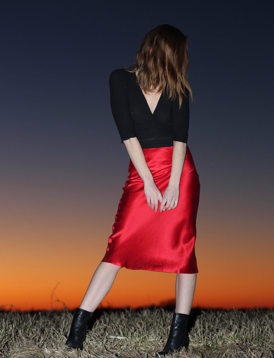 ☆ 美品 ☆ sheller シェリエ petal satin skirt The Long-plumed Avens Skirt – Ocean Prairie